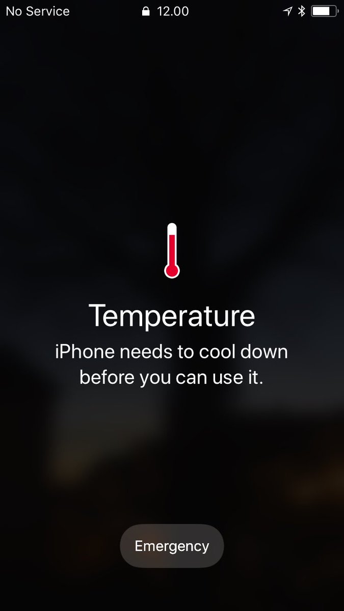 MikkelWeider's tweet photo. Had lunch outside, and got this message on my phone. #SummerIsHere #FirstTimeInDenmark https://t.co/mtdrjLS6qX