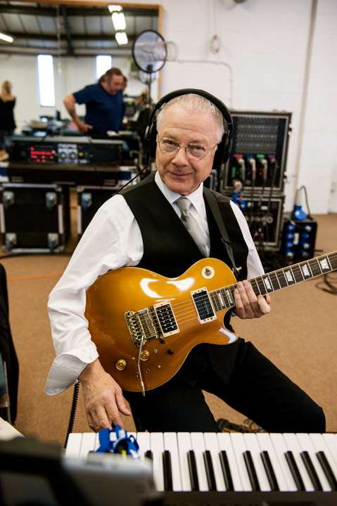 A very happy 72nd birthday to Mr Robert Fripp of that King Crimson band 