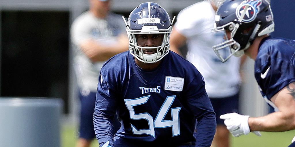 NFLOffical's tweet photo. .@Titans sign first-round pick Rashaan Evans: https://t.co/InMIzVclBC https://t.co/qVj0ie7Mxw