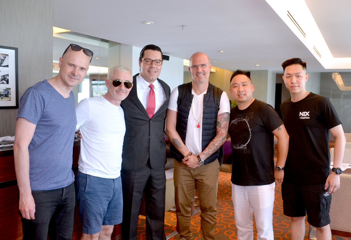 Pullman Hanoi tweet media