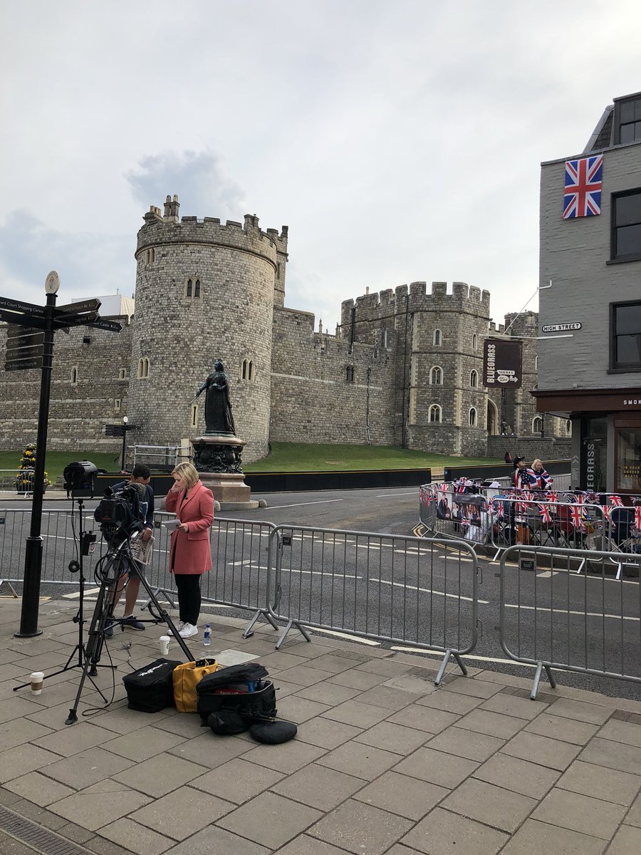 People camping out already for the wedding 3 days to go 🤴👸 #RoyalWedding