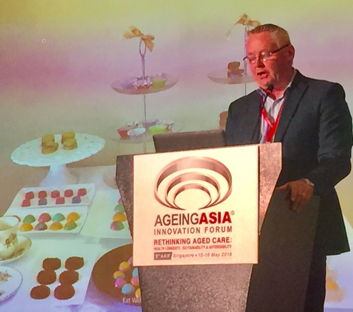 CarePageAU's tweet photo. Serving edible and visually pleasing food to older people regardless of the type of textured diet they are on is so important to help them enjoy their food. An interesting presentation on the solutions for for those requiring soft diets @BoltonClarke @ageingasia @HelloCareAU  ... https://t.co/JHjlwnj3of