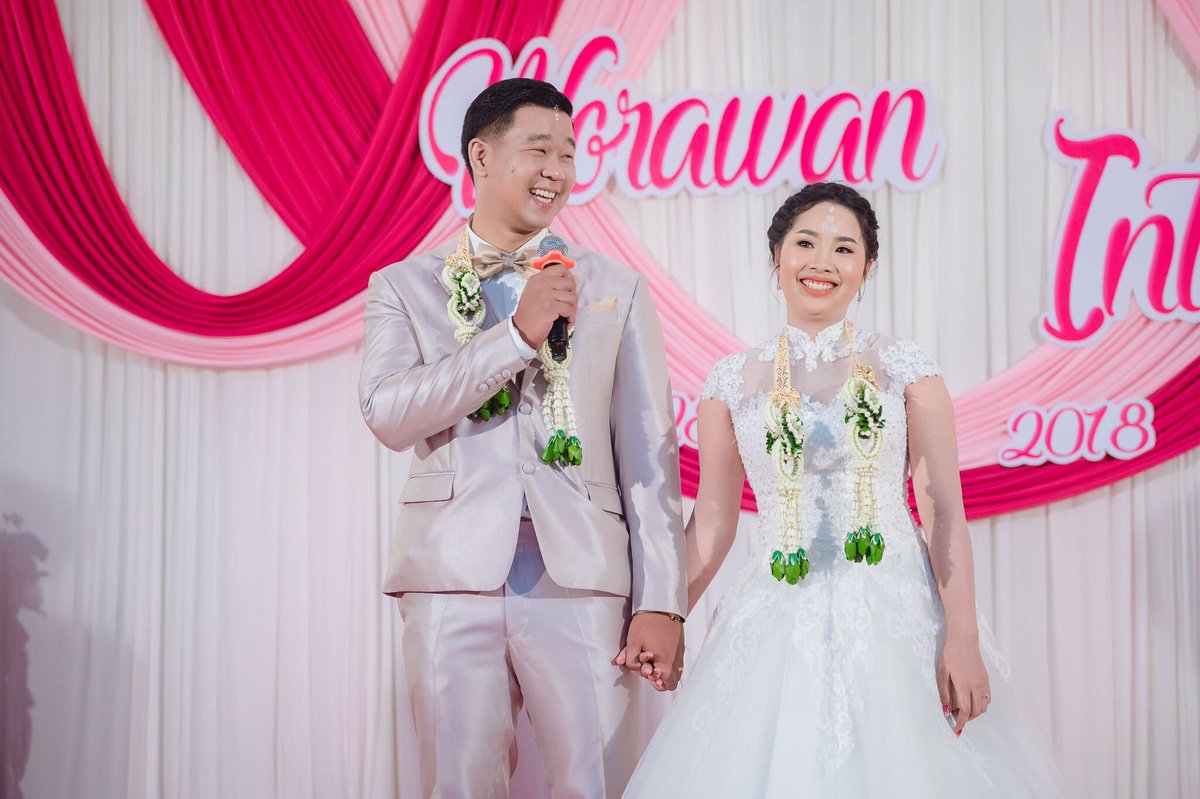 Just_Kiw's tweet photo. 28.4.61 ครอบครัว2ฝั่งมารวมกัน  ขอบคุณความสบายใจที่มอบให้กันตลอดมา ขอบคุณความรักที่มีให้กัน  🐵❤️🐻  รักแกนะหมีอ้วน https://t.co/97K2j69jcT