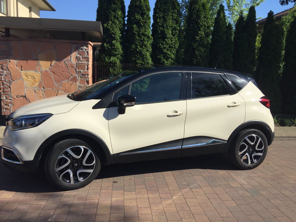 cd_cars's tweet photo. Renault Capture automatic for sale in Poland. Car in mint condition with only 18.000 km. Check out https://t.co/yrJrCRksrb for more information. https://t.co/CBIIcqVRdY