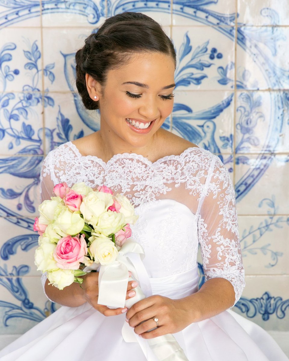 Woman Crush Wednesday to all our breathtaking brides. 

zara-zoo.com

#bride #wcw #crush #beauty #love #photo #photography #canon #CannesFilmFestival