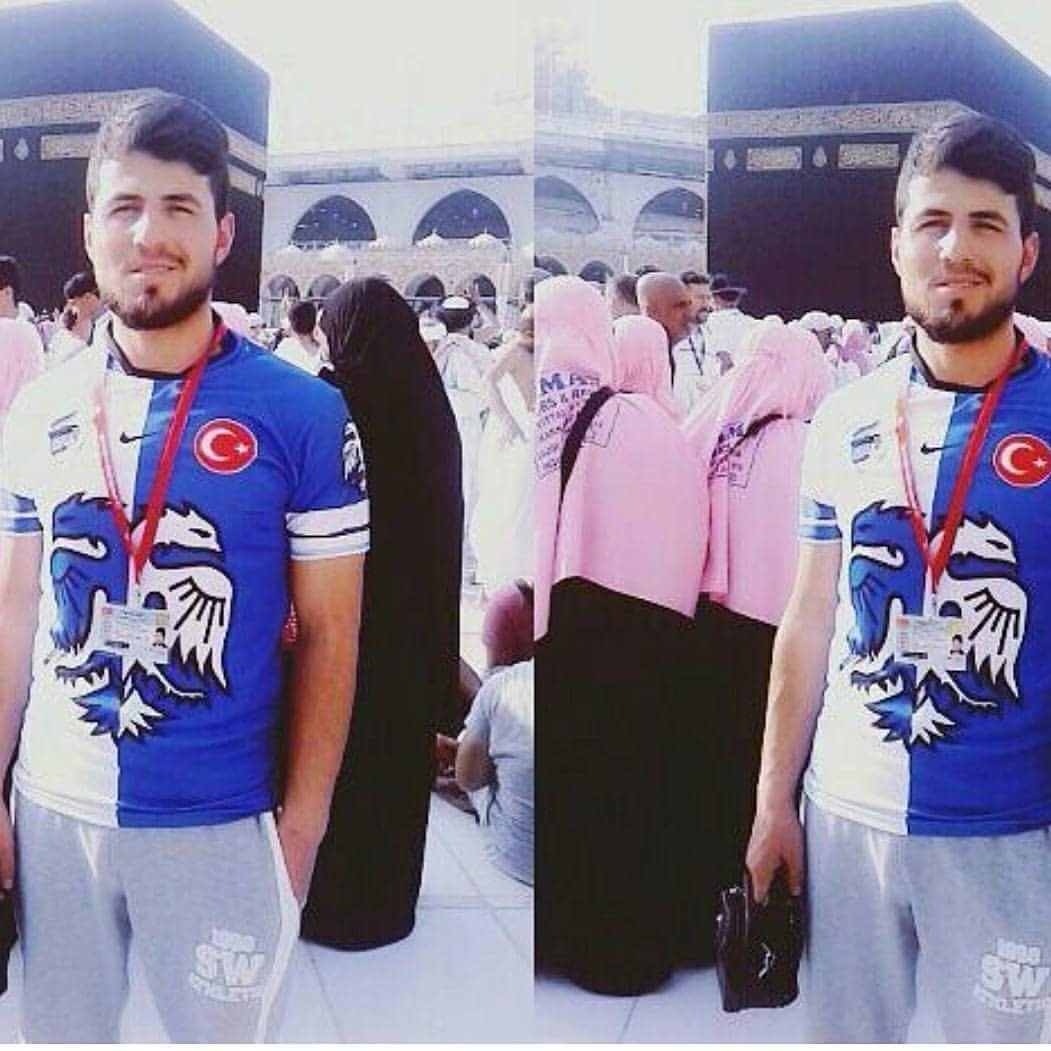 Erzurum spor ürünleri ni
 erzurumspormagazasi.com dan temin edebilirsiniz.Ayrica ıntegram da erzurumspor store olarak girin modelleri görün kargo ile adresinize gonderilir Kapıda ödeme var
Adres..Tebrizkapi Cad. No. 34 
Tel.0442 215 42 15 ..0533 721 59 25