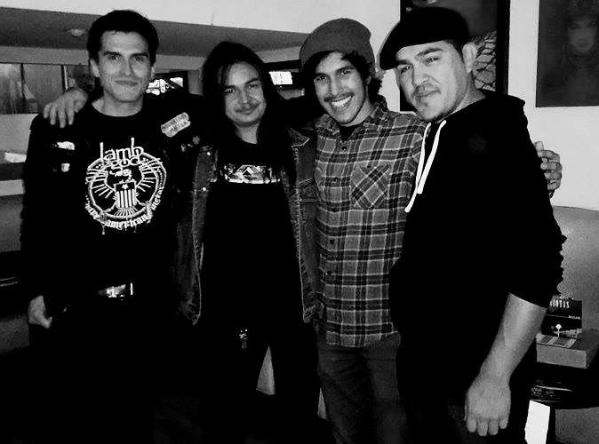 History of #GAVIOTAS: Vocals/Guitar- <a href="/SimonTimony/">Simon Timony🇺🇸🐷</a> Bass- <a href="/RafaelCorral13/">Rafael Corral</a> Lead Guitar- @gabe_gunns Drums- #ChristianArriola -- Gaviotas 7.0 (2016)