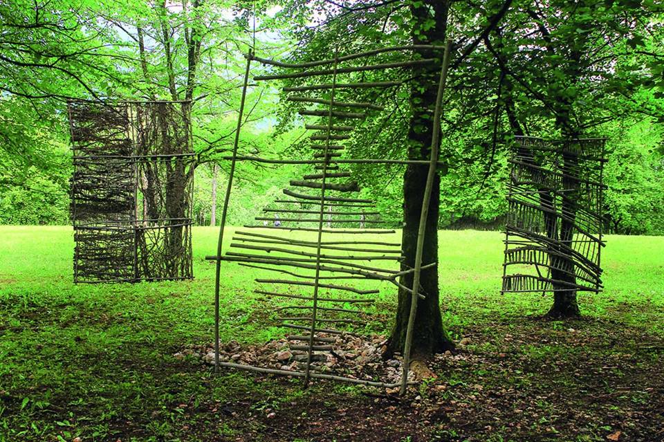 INTERNIMagazine's tweet photo. Tre comuni e tre parchi, oltre 90 artisti, 13 nazionalità rappresentate, 8 scuole d’arte e accademie nazionali coinvolte. È #HumusPark, International Land Art Meeting and Exposition a Pordenone dal 14 al 26 maggio
https://t.co/7pqGSNSkjq https://t.co/WhVkzXMZOJ
