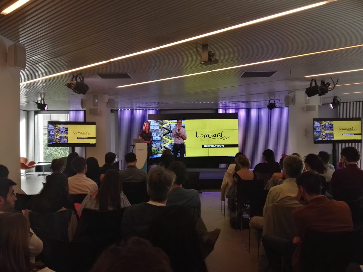 Piju22's tweet photo. Del #designthinking al #designdoing. Contenta de asistir a @MovistarCentre para conocer cómo materializar ideas mediante el #metodolombard. 4 proyectos innovadores y disruptivos. Gracias #Dreamers

@Experience__Lab @juliechrysler @xavierverdaguer #SiliconValley  @imaginecc https://t.co/qEu3AI1jDj