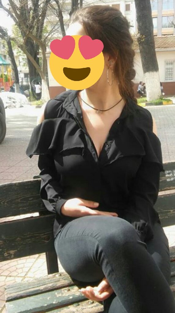 Bacımın ve annemin kilotlarını görmek isteyen yorum ve beğeni atsın #ensest #cuckold #ensestkizkardes #ensestanne