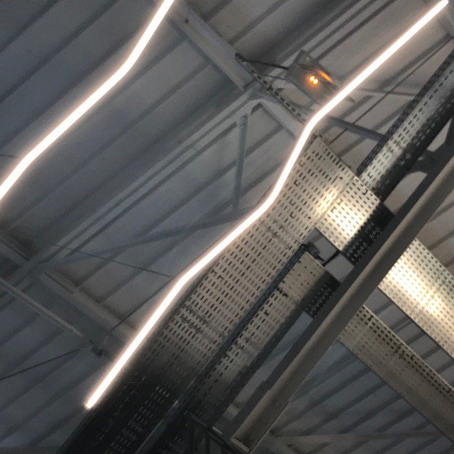 Pupdatepro's tweet photo. A l'occasion de la journée internationale de la lumière #lightingday, découvrez notre sélection d'événements pour les #électriciens, #installateurs #architectes #maitrisedoeuvre sur https://t.co/TwZUZPNtwK #rencontrespros #agenda #nouveautés #lumieresur #batiment #construction https://t.co/qiKUPhiNn7