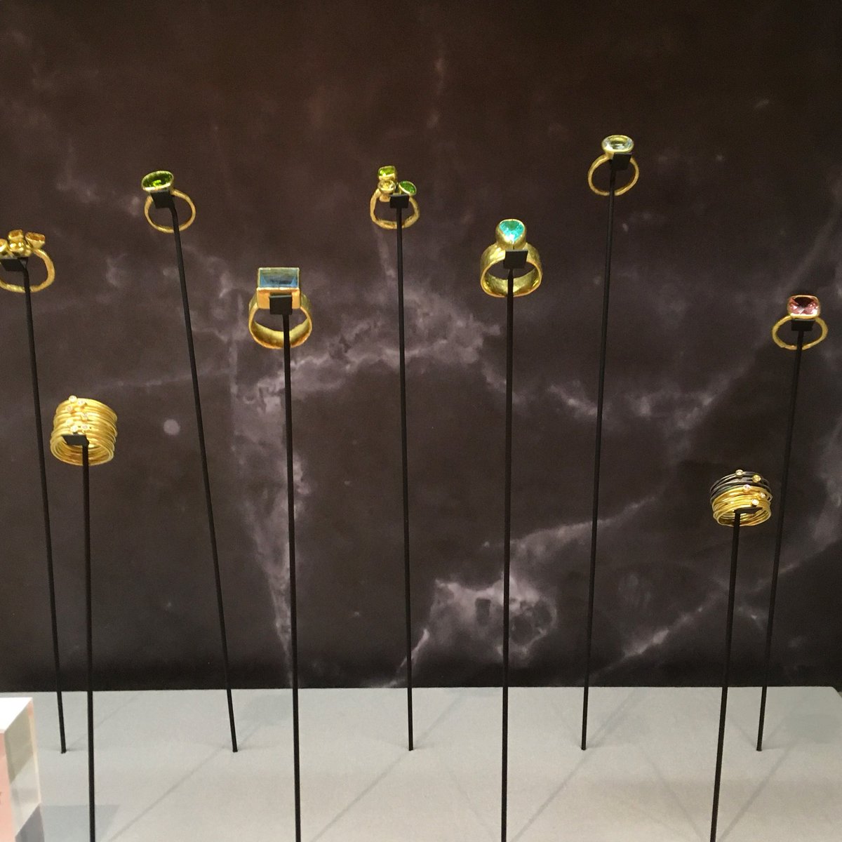 YenJewellery's tweet photo. The @Fortnums @GoldsmithsCo @Londoncraftweek experience has been such a pleasure. Visit the exceptional curation of works by selected jewellers &amp; silversmiths including @disaallsopp @McCaulJewellery @SoniaCheadleLDN @JoHayesWard @josefkoppmann @chrisbolanddes @_shona_marsh + more https://t.co/kq9QB7yqwZ