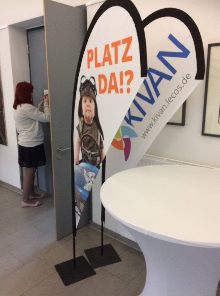 LecosGmbH's tweet photo. Ab 10:00 twittern wir hier live vom @MeinKitaPlatz-Anwendertreffen. Die letzten Vorbereitungen laufen. Wir freuen uns und wünschen allen Anwesenden einen tollen Tag und viele Erkenntnisse! #kivan https://t.co/EL4RMFg97r