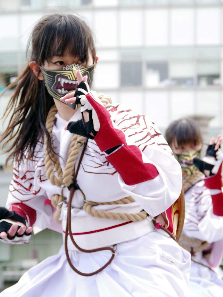 ぱてぃ Dazaifumahoroba 太宰府まほろば衆 さんより引用 こうやって布で顔を隠すやつ なんていうんやろ 布の名前だけでも知りたい めっちゃかっこええ ぱてぃ Dazaifumahoroba 太宰府まほろば衆 さんより引用 こうやって布で顔を隠すやつ なんていうんやろ 布の名前だけでも知りたい めっちゃかっこええ