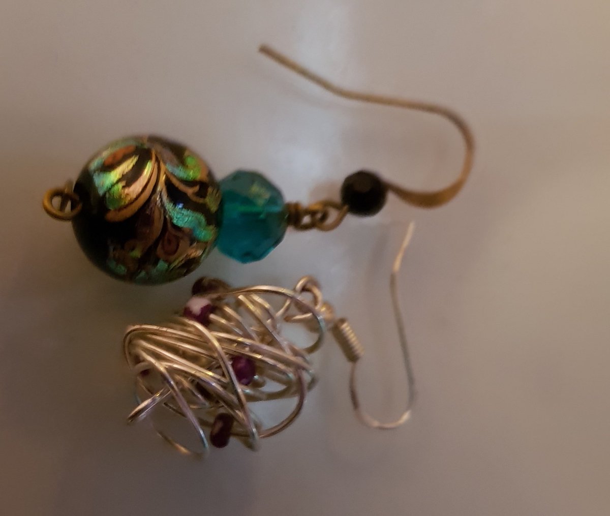 LiviaOldland's tweet image. It appears that I spent 10+ hours at work with completely different earrings....so embarrased! #INeedAHoliday #WorkFail