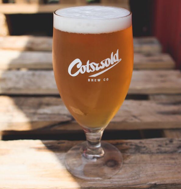 cotswoldbrewing's tweet photo. #22LAGER gets us through the midweek slump

2.2% ABV • vegan • inspired by the old ‘small beer’ style of the Middle Ages 

*tastes of real lager* - we promise https://t.co/E7mGFhJYri