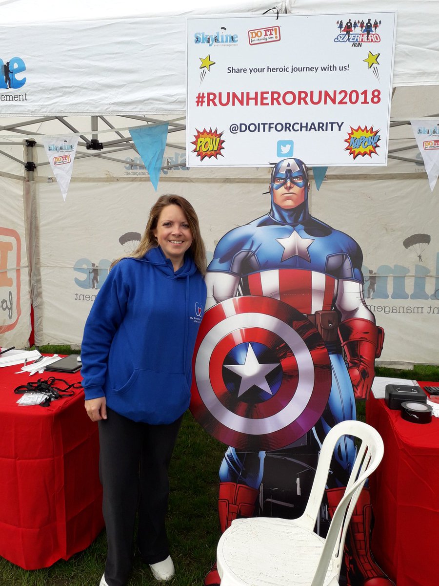 BromptonSupport's tweet photo. #TeamBrompton's Becky posing with #CaptainAmerica at the @doitforcharity #Superhero Run 😊 #runherorun2018 #Bromptonheroes https://t.co/EYzEIICKCX