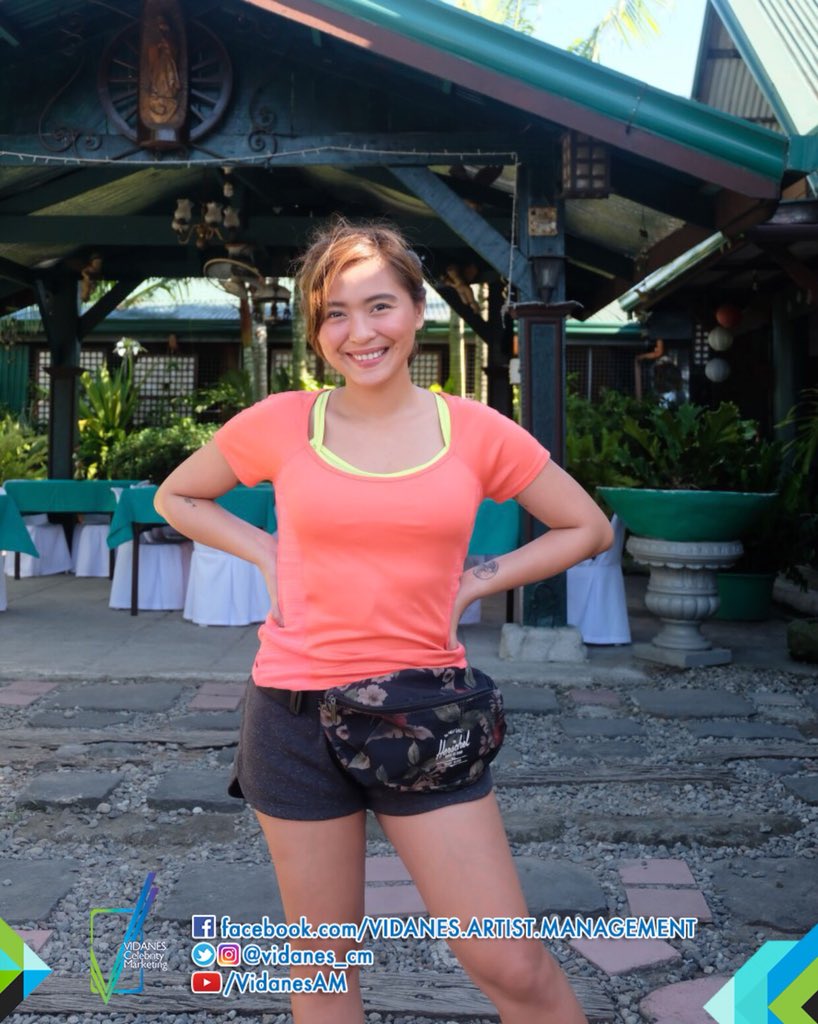 Vidanes_CM's tweet photo. @joycepring travels to the South!😎 Watch 24 oras later tonight to sneak a peek on her exploration to the Cavinti Falls in Laguna!💚 #VCMLove #VCMHeartwork #VCMCelebs https://t.co/dgkrCkevD7