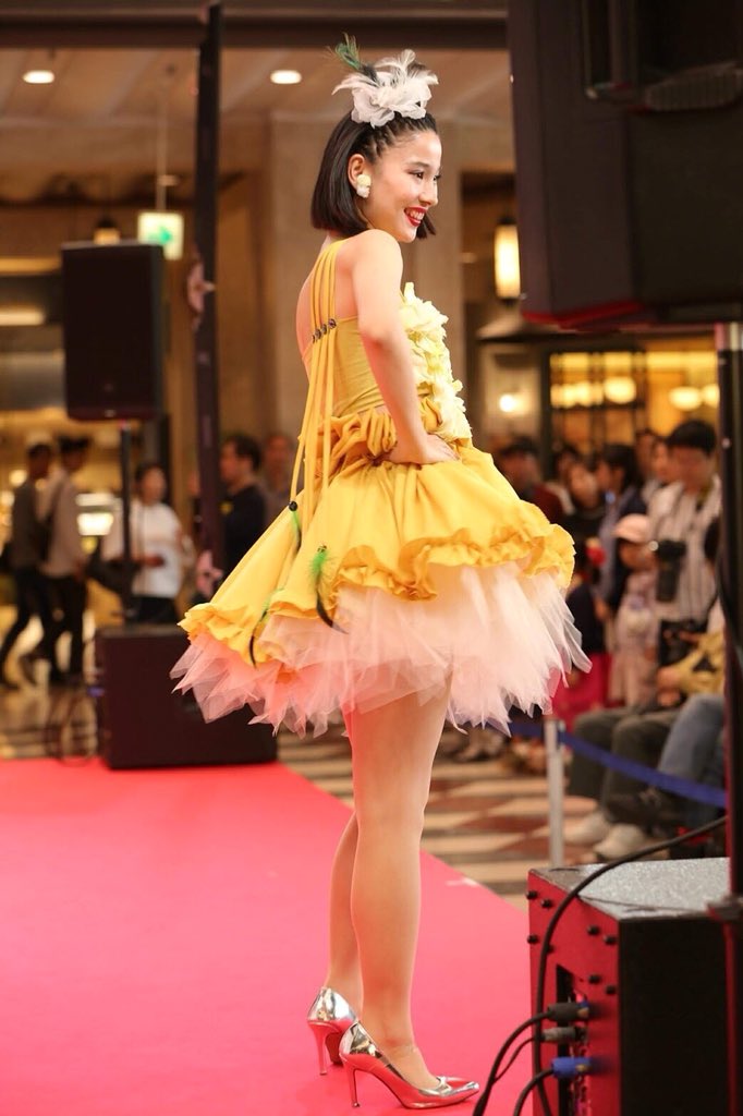 Shiori どんたく唯一のファッションショー どんたく 博多どんたく どんたくファッションショー ファッションショー 双子モデル 双子 双子姉妹 双子コーデ 福岡双子 どんたく双子 ファッション Twins Japantwins 双子モデル モデル