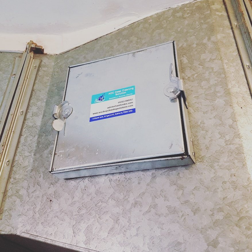 AOCDeepCleaners's tweet photo. Access doors are needed to clean ductwork on most system, have you got any installed? #cleaning #deepcleaning #extractioncleaning #kitchendeepcleaning #kitchenextraction #ductwork #aoc #installs #commercialcleaning #kent #london #sussex #pub #restaurant #cafe #carehome #school https://t.co/2SAiUMQS8g