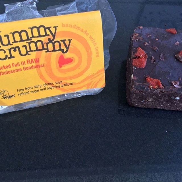 MakeRawChoc's tweet photo. @jennypotterphotography loves her Yummy Scrummy 💖

Where do you go to enjoy your #YummyScrummyMoment ? "#raw#vegan#elementsforlife #yummyscrummy #veganapproved #raw cocoa #brazilnuts #gojiberries #dates #walnuts #cocoanibs #rawchef #elementsforlife  … https://t.co/hfef5WfA9p https://t.co/2mYc9kVlU1