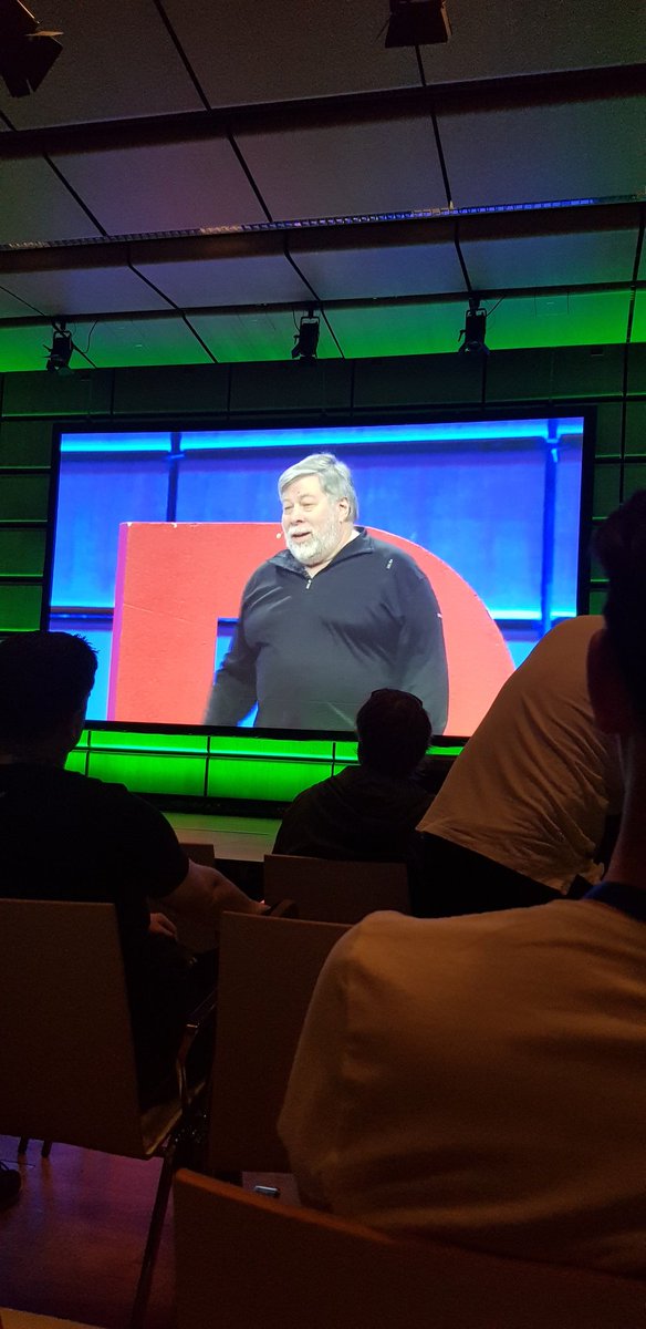 tedstertje's tweet image. The main stage was propped, but the live streaming next door works out as well #wearedevs2018 #viena