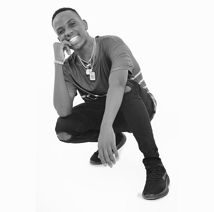 fred_tgk's tweet photo. Call me fred the GHETTO BO¥ https://t.co/OokS6CE5hh