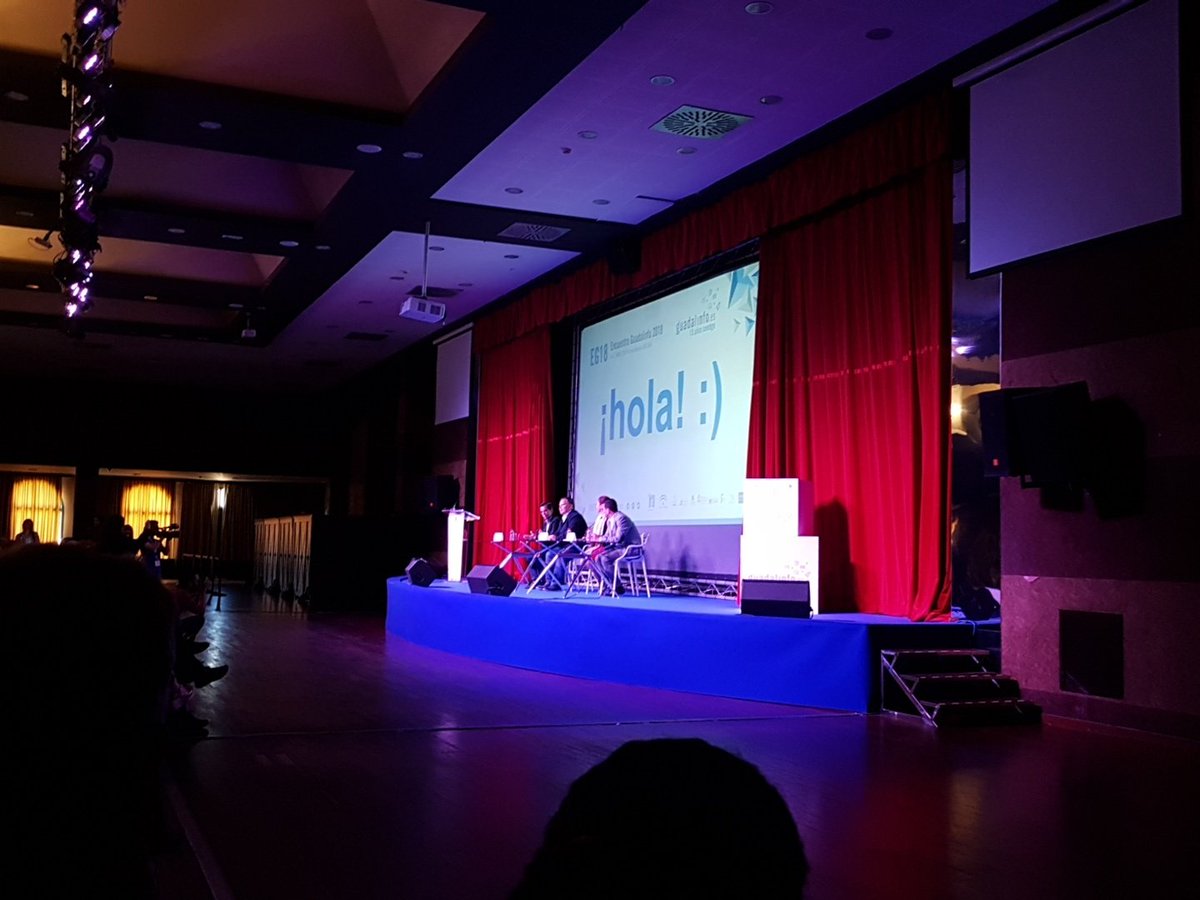 Hola! :) #EG18 comenzando la jornada de encuentro Guadalinfo. 15 años de proyecto para los andaluces y andaluzas!!