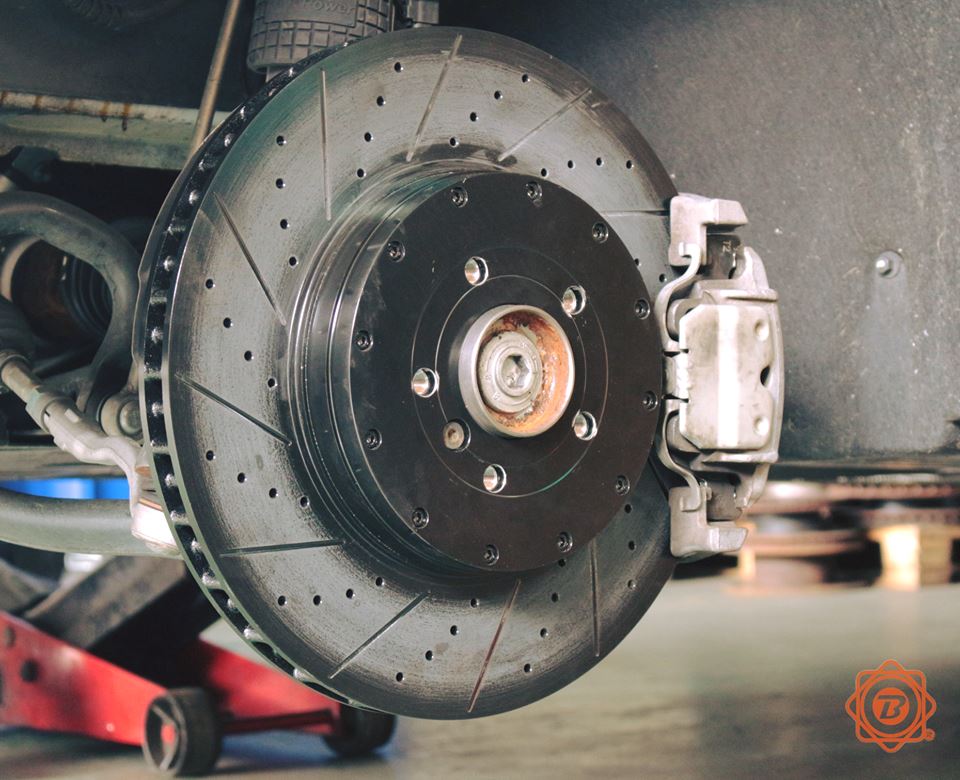 BioyoungBrake's tweet photo. Bio Young Auto Tech Co.,Ltd 

#BMW
#X4
Feel free to contact us for more details about: 
TEL：886-4-22399933
MOB：886-9-38668833
E-mail: bioyoung@ms16.hinet.net https://t.co/8YM70Ii0fd