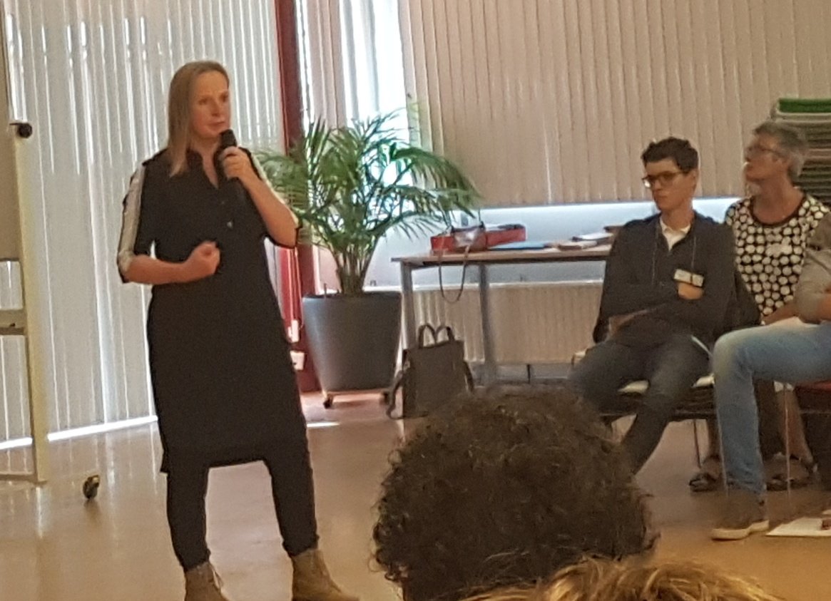 'Als privé niet loopt kom je zakelijk niet verder': zegt Marlies Bosker <a href="/movaeres/">movaeres</a>: dialoog en communicatie in #bedrijfsovername  is basis voor #ondernemen @AereshboDronten