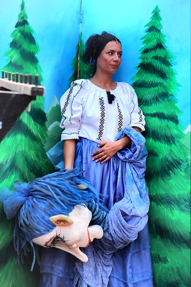 SudEstForum2018's tweet photo. The Art of Puppetry & Marionettes
Povestea porcului, ȋn scenă și ȋn spatele ei
https://t.co/yQWaUSA2Dt
#puppetry #theater #Theatre #Marionettes #teatru #marionete #galati #romania #arad #actori #child #garden #cornelgingarasu @SudEstForum2018 #fun #childhood #joy https://t.co/sjbtneyfGj