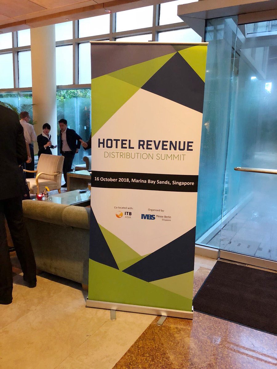 ITBAsia's tweet photo. Thank you to all who attended DOGs Night last evening, co-hosted by @STR_Data and ITB-Asia. It’s hospitality industry networking at its best! 😁 #itbasia #itbasia2018 #HRDS #dogsnight #hospitality #networking #hoteliers https://t.co/gfSjLSii38