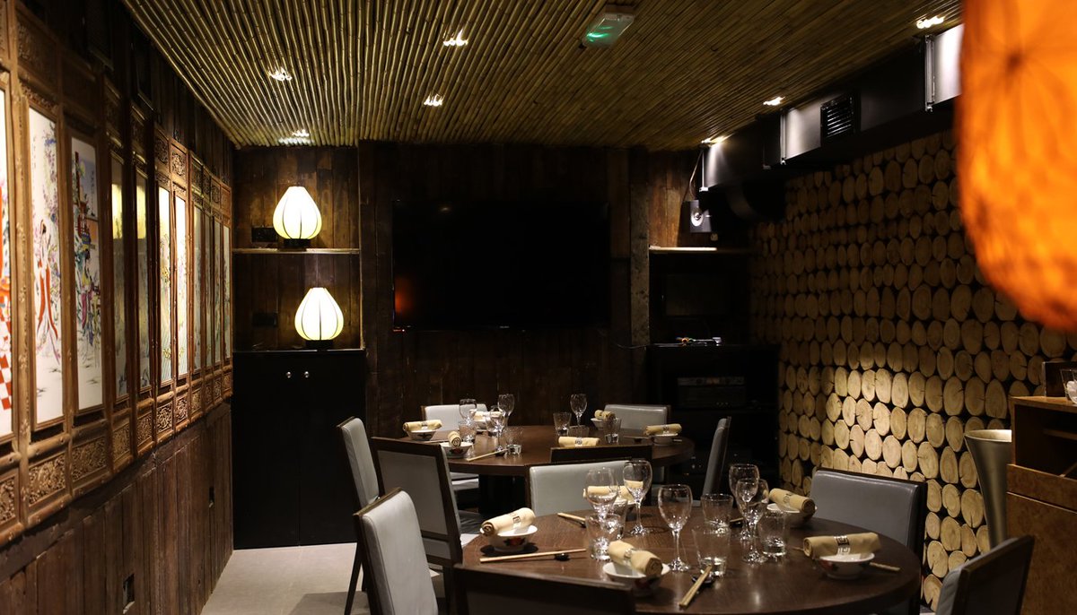 SquareMeal's tweet photo. A little birdy told us you have a #birthday coming up 🎈🎈🎈

To help with your celebrations here's our list of favourite private dining rooms for a #BirthdayParty 😉 https://t.co/pCbkculBzC
📷 @coyamayfair, @DragonInnLondon, @gauchogroup + @SCEventsLondon https://t.co/L5jB71N8EY