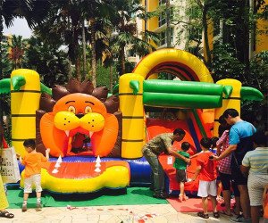 carnivalgurusg's tweet photo. #Cheap_Rental_Bouncy_Castle For Parties, Special occasions and Private Events. Our #Bouncy_Castles are for both adults and children to make moments more special.
Visit: https://t.co/M3FVmdLyUS https://t.co/tsFJiE33dP