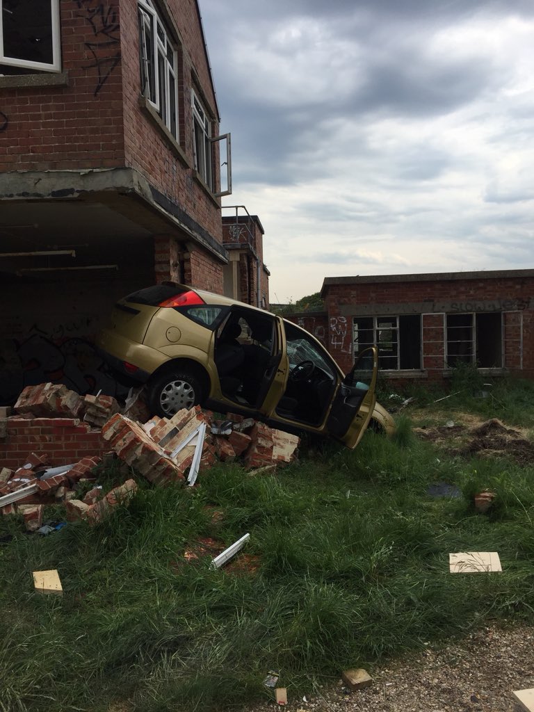 Refugees arriving at the IDP camp on the 2nd day of #SimexSeries2018 RedR trainees and INGOs are here for needs assessment.