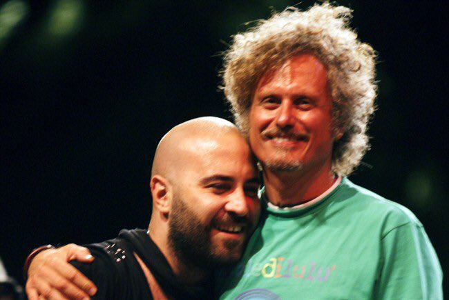 Negramaro's tweet photo. Auguri super @niccolofabi ❤️❤️❤️ https://t.co/7bIyz4QDBP
