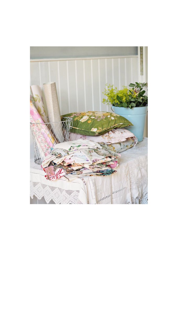 tamsynmorgans's tweet photo. For you #TunbridgeWells folks - I’m holding a vintage styling workshop on Sat 9th June at Eridge Village Hall, had such a lovely day there last summer! https://t.co/4iJs43YHdM It’s the last one for a while so come join me and @TVHTC27 for an inspiring day! https://t.co/HIdlTB764o