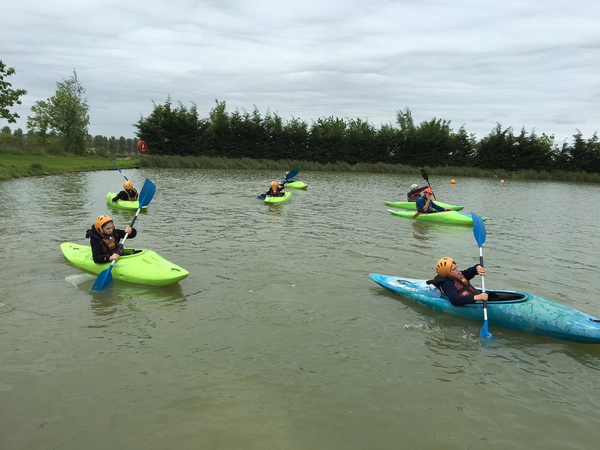 whitdale_ps's tweet photo. Mini Coopers and the Doughnuts enjoying kayaks this morning! #p7camp #firstactivity @PGLTravel https://t.co/L68vDSMbaQ