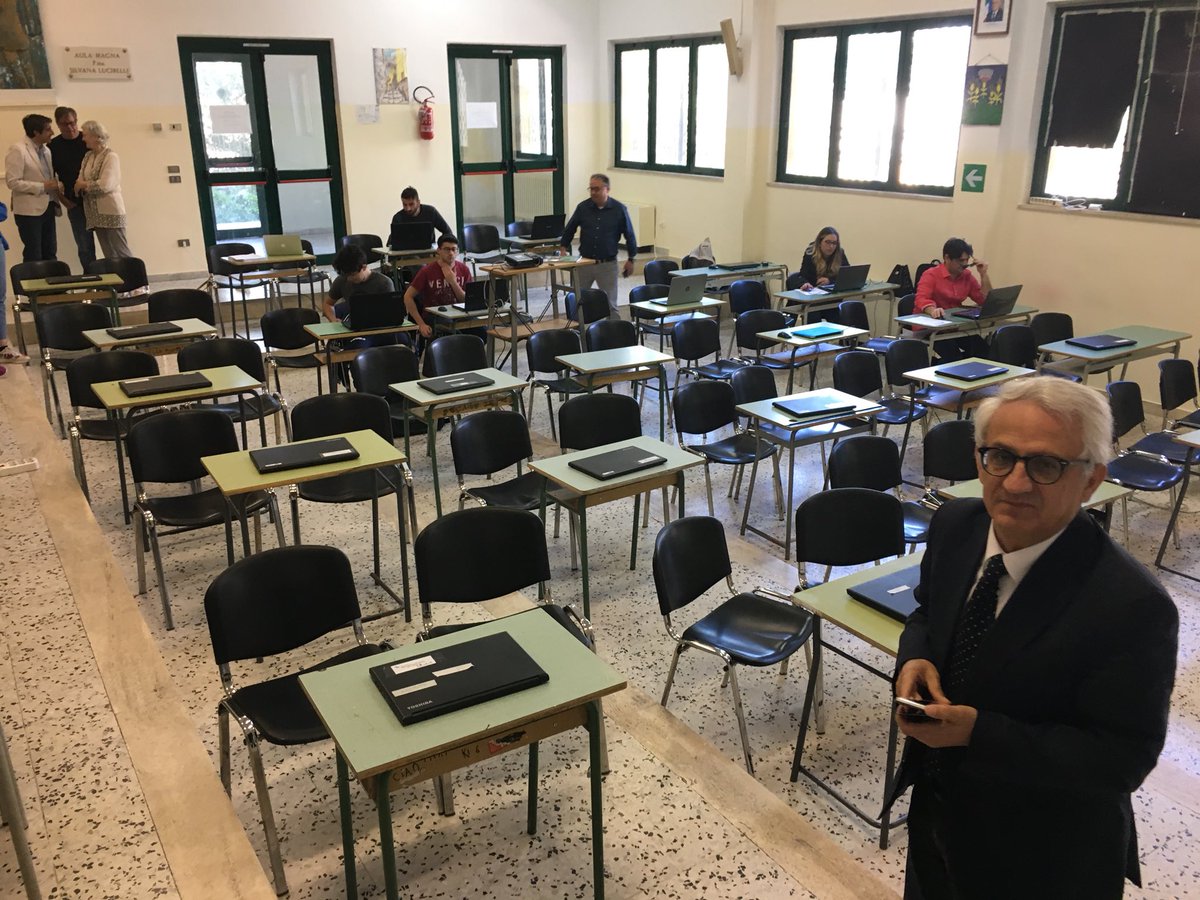 with <a href="/RichesBec/">Rebecca Riches</a> #anncahill  and other  friends, together in Irsina for <a href="/coderdojo/">☯CoderDojo☯</a> with 200 kids . Thanks to the active community of <a href="/Matera2019/">Matera2019</a> , headmaster Desiante and Morea, Major of Municipality