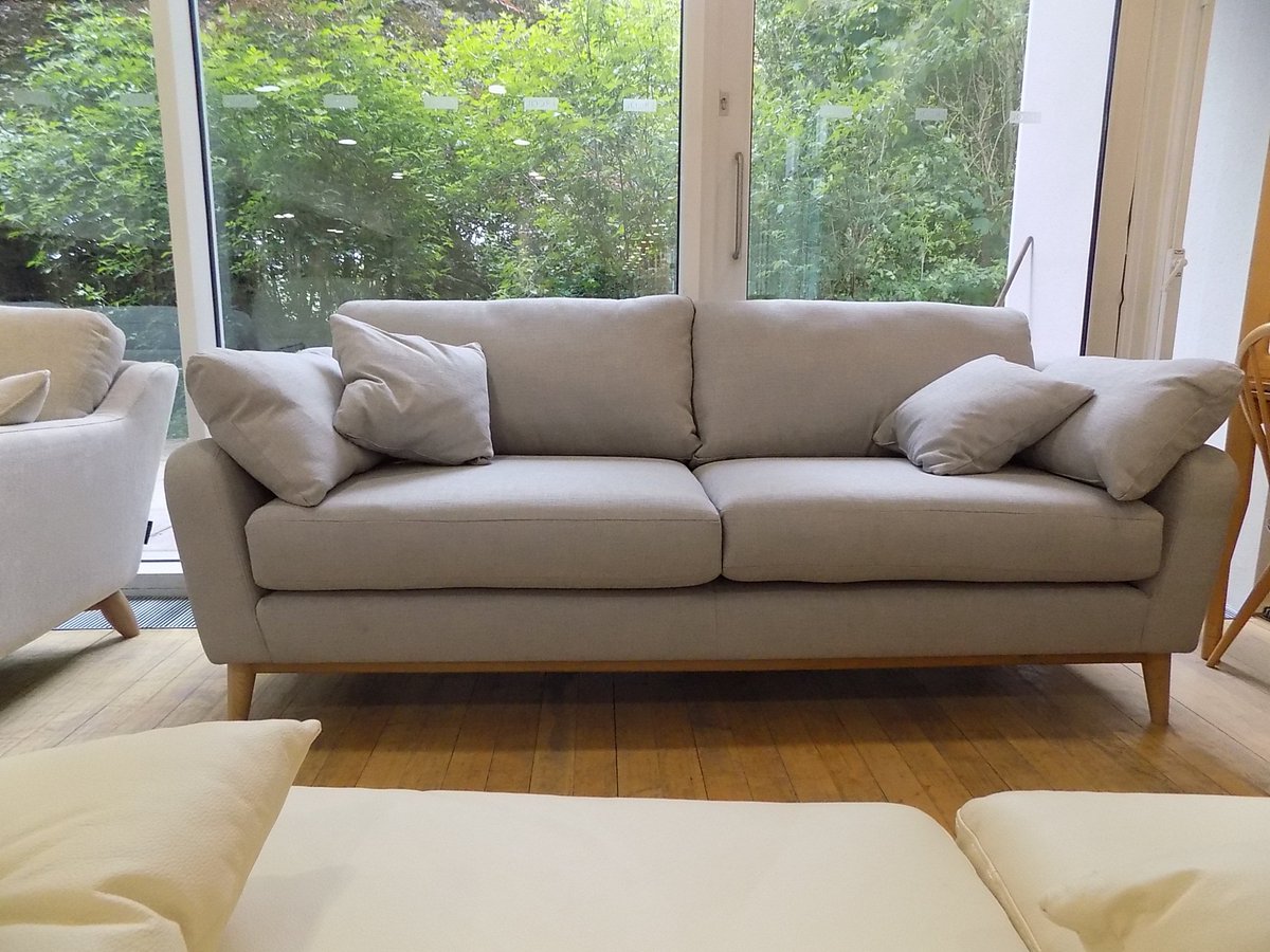 Ercol Outlet On Twitter Efo Ercol Salento Grand Sofa J200