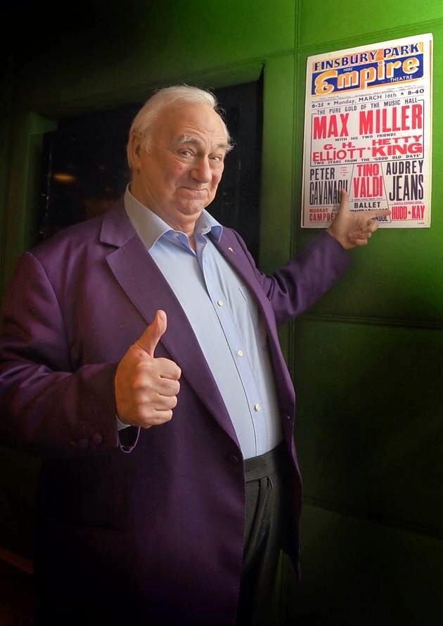 Happy Birthday Roy Hudd: Custodian of the nation\s Music Hall, comedy\s friend, & 1 of the nicest blokes in the biz. 