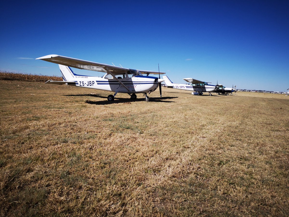 GoitseDiale's tweet photo. A VERY GOOD MORNING TO FLY 👨🏾‍✈️😊

📍 Nampo, Boerdery Exhibition https://t.co/P2GiVWbDSf