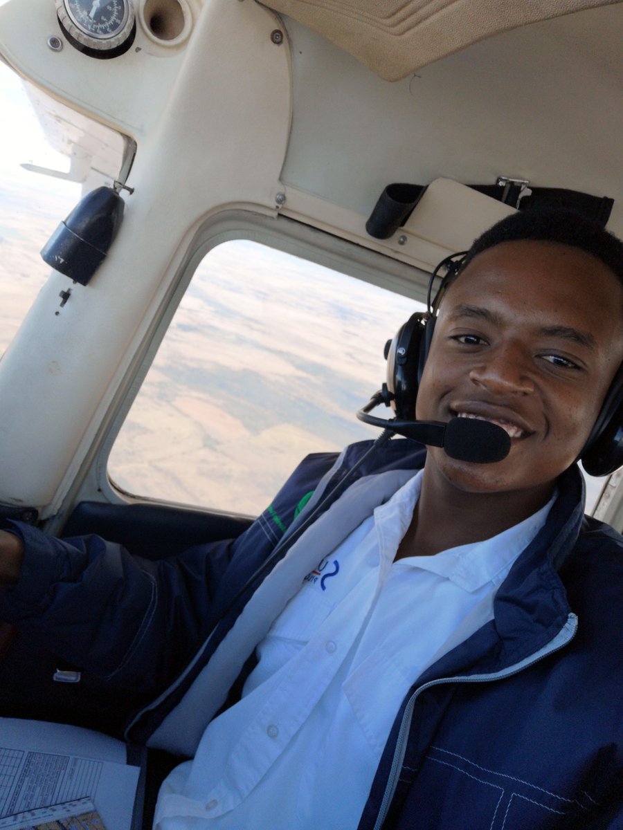 GoitseDiale's tweet photo. A VERY GOOD MORNING TO FLY 👨🏾‍✈️😊

📍 Nampo, Boerdery Exhibition https://t.co/P2GiVWbDSf