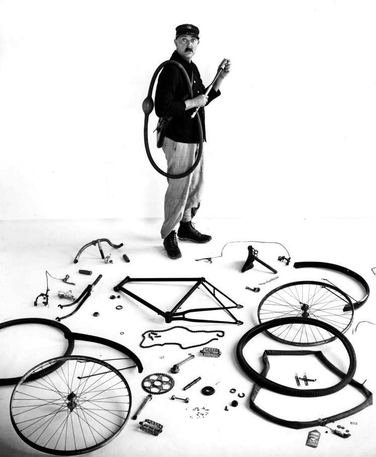 ReseauVM's tweet photo. « La France a-t-elle la culture du vélo ? » c’est le thème de @Grain_a_moudre sur @franceculture à 18:20 avec F.Héran, V.Michaud @Villescyclables et @oharalambon #PlanVelo #velo https://t.co/0WxFSYojvq