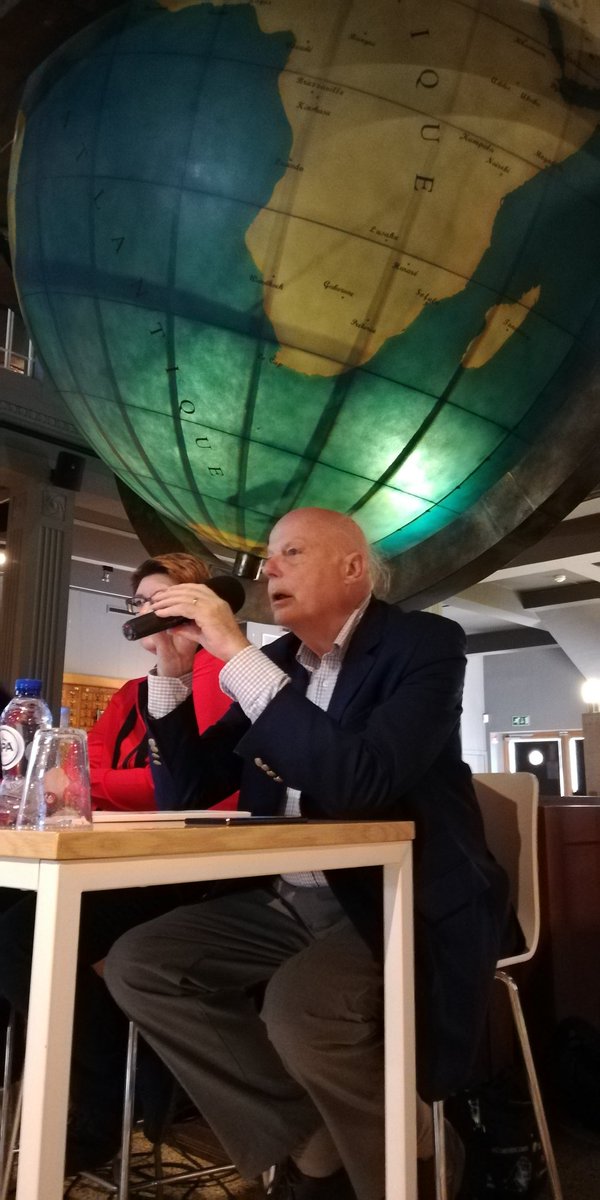 Mundaneum tweet media