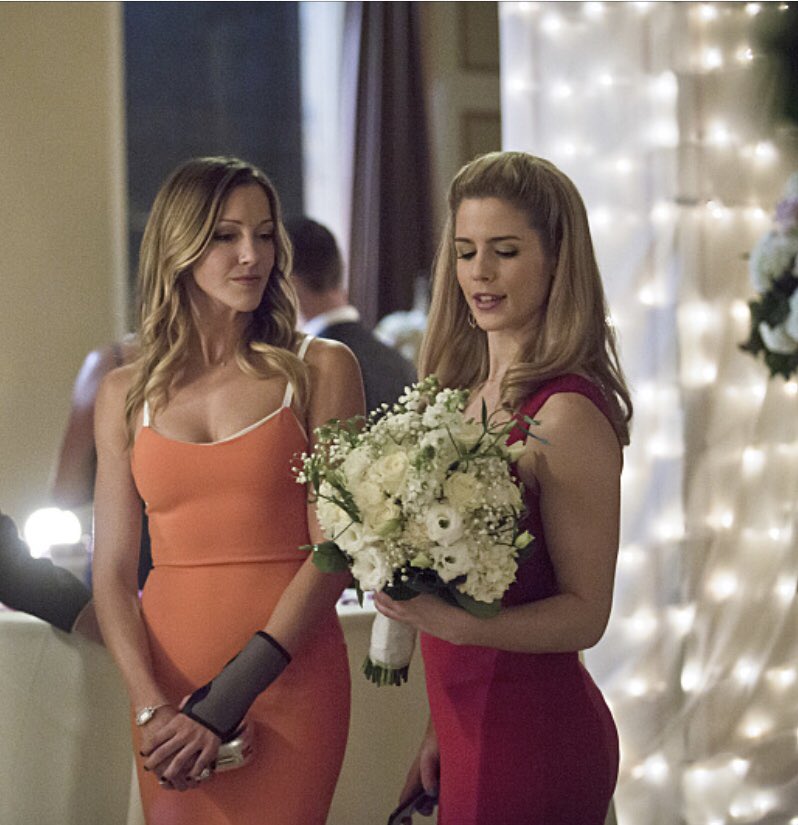 Olicity_obsesed's tweet photo. We deserved to see more of these friendships blossom. I for one would have loved to see more scenes with felicity and these 3 💔#Arrow #Lauricity #Thelicity #Salicity (idk of those are their ship names but whatever 😂) https://t.co/IHAwbZ9FSm