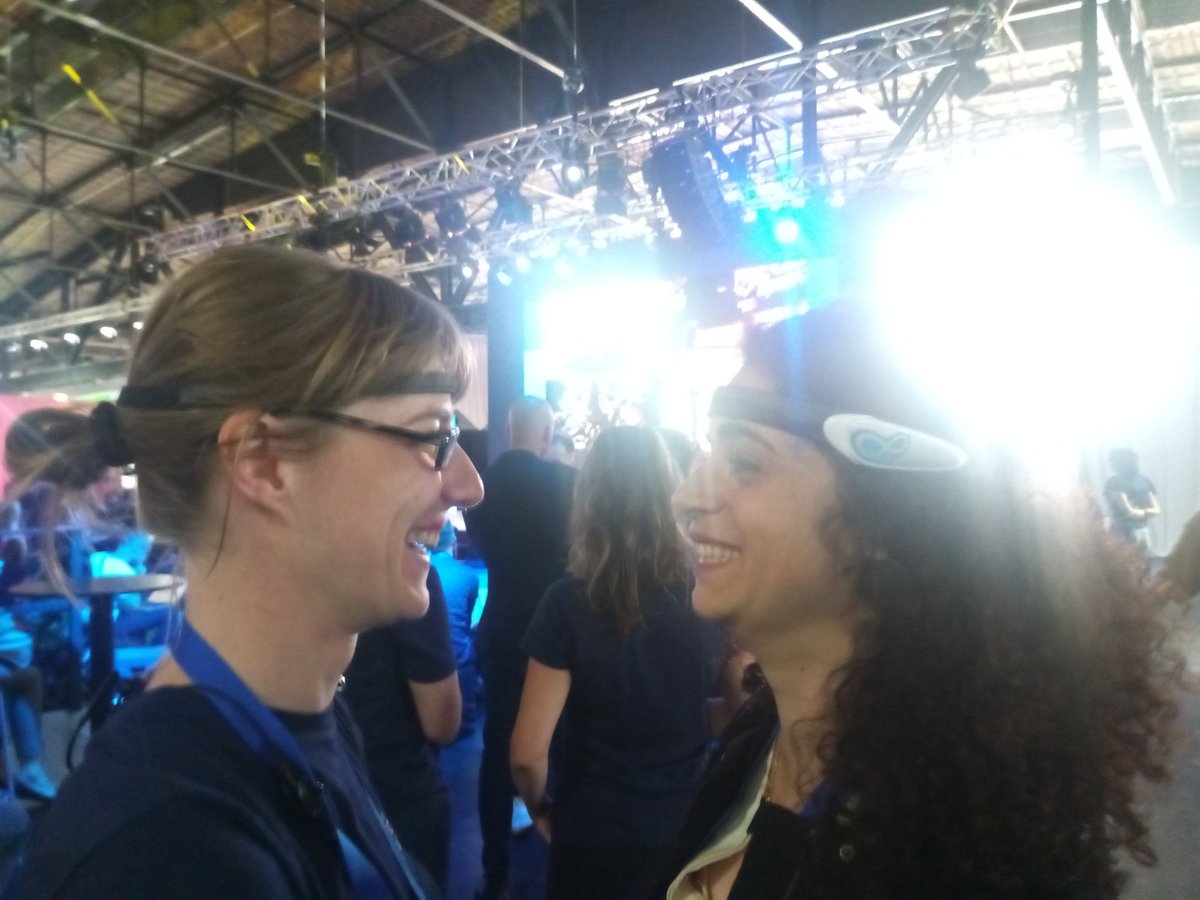 baskelos's tweet photo. @Tusionapp rocking at @CUBEConnects with @julie_lellouche and the staff team in Berlin
#CTF18 #CUBETechFair https://t.co/WV8GT7TrdZ