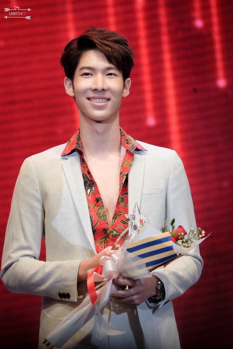 180516 #KazzAwards2018 |
<a href="/kavinpat_t/">กาวินพ้าดด✨</a> ยิ้มหวานๆของคุณ♡ #kavinkvp