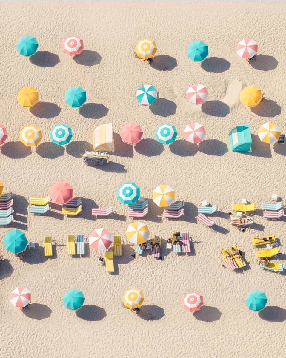 Pastel Paradise! 🏖
#aerialphotography by @GrayMalin 
#umbrella #umbrellaart #artsy #theconfidante #southbeach #colors #pastel #miami #miamiflorida #helicopter