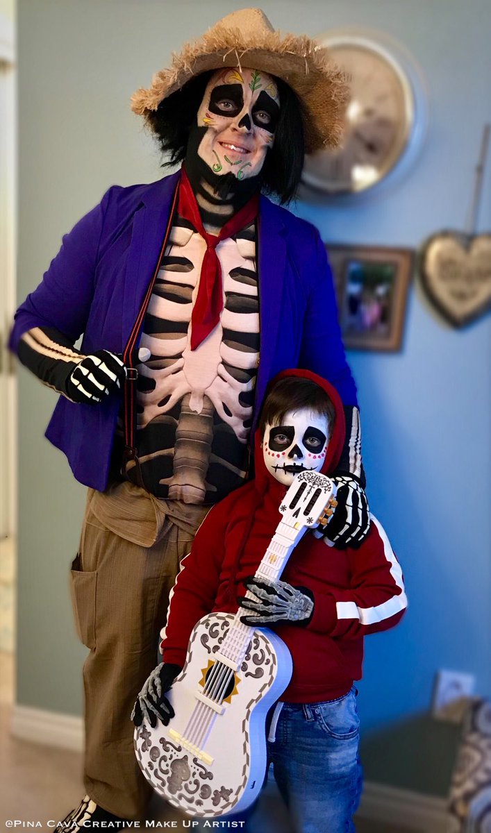 pinacava_makeup's tweet photo. #makeupbyme 
Miguel &amp; Hector from the #Disney #movie Coco!🎨💄💀 
@OttawaCC @SillyFarm #makeupartist #facepainter https://t.co/VAXjTMo5We